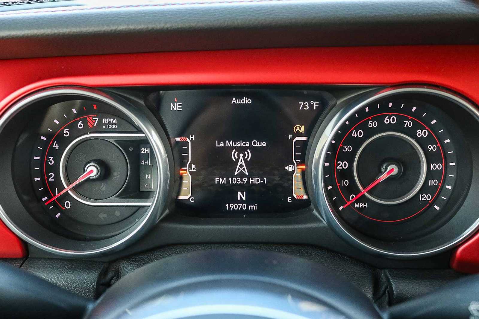 Thumbnail: 2018 Jeep Wrangler - 42