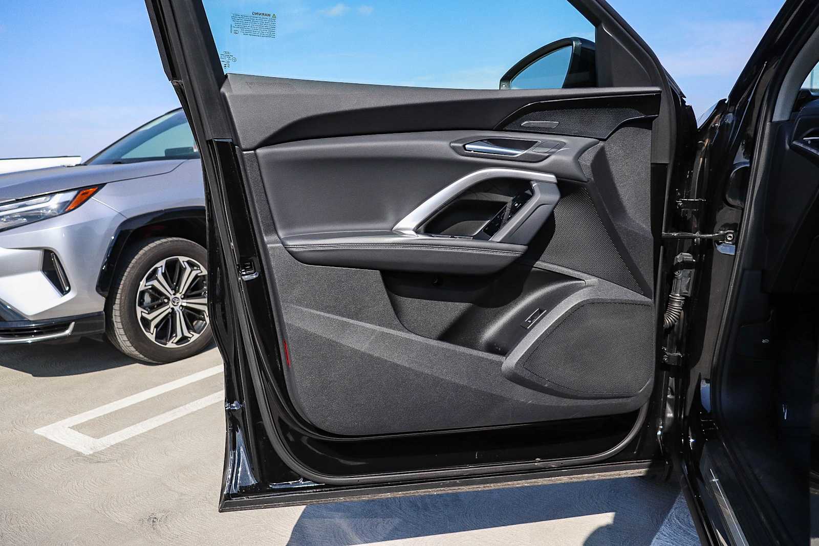 Thumbnail: 2025 Audi Q5 - 27