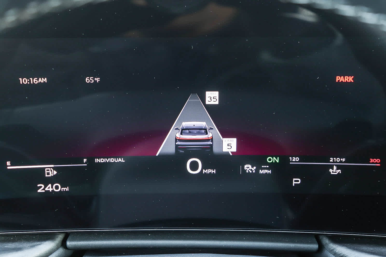 Thumbnail: 2025 Audi Q5 - 32