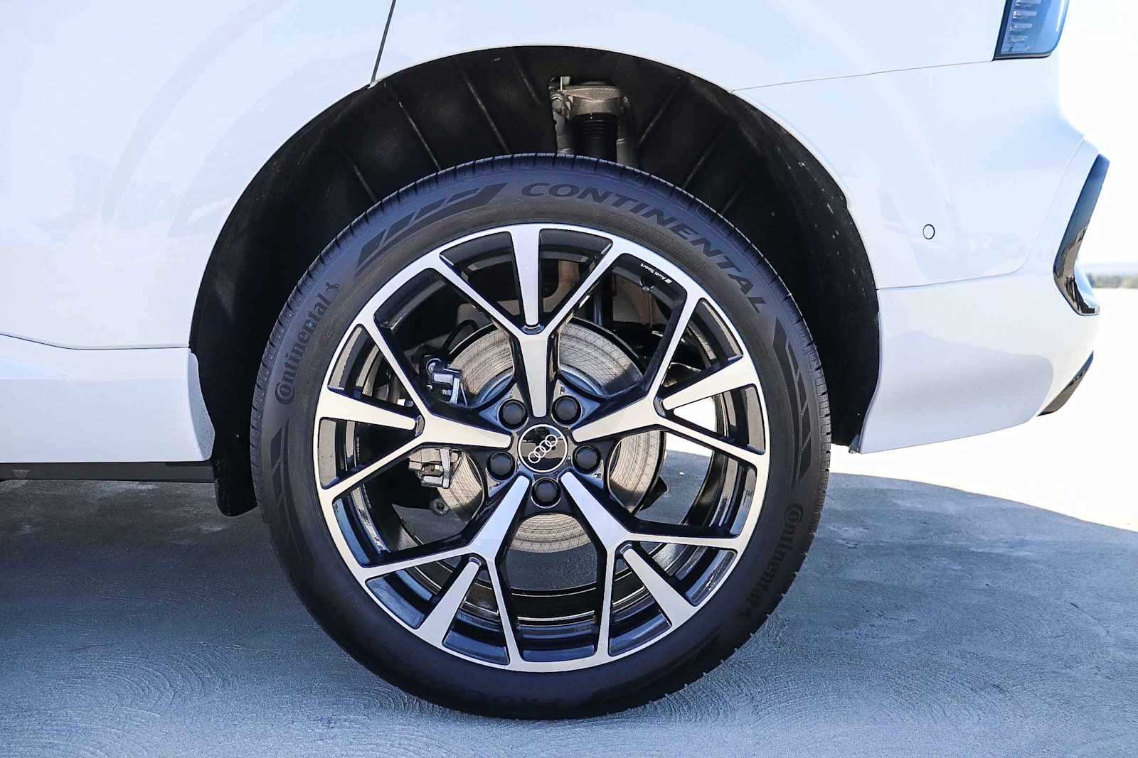 Thumbnail: 2026 Audi Q3 - 13