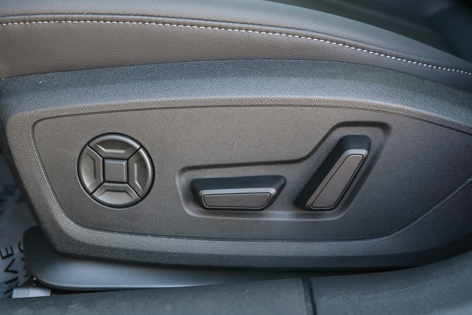 Thumbnail: 2025 Audi A5 - 27