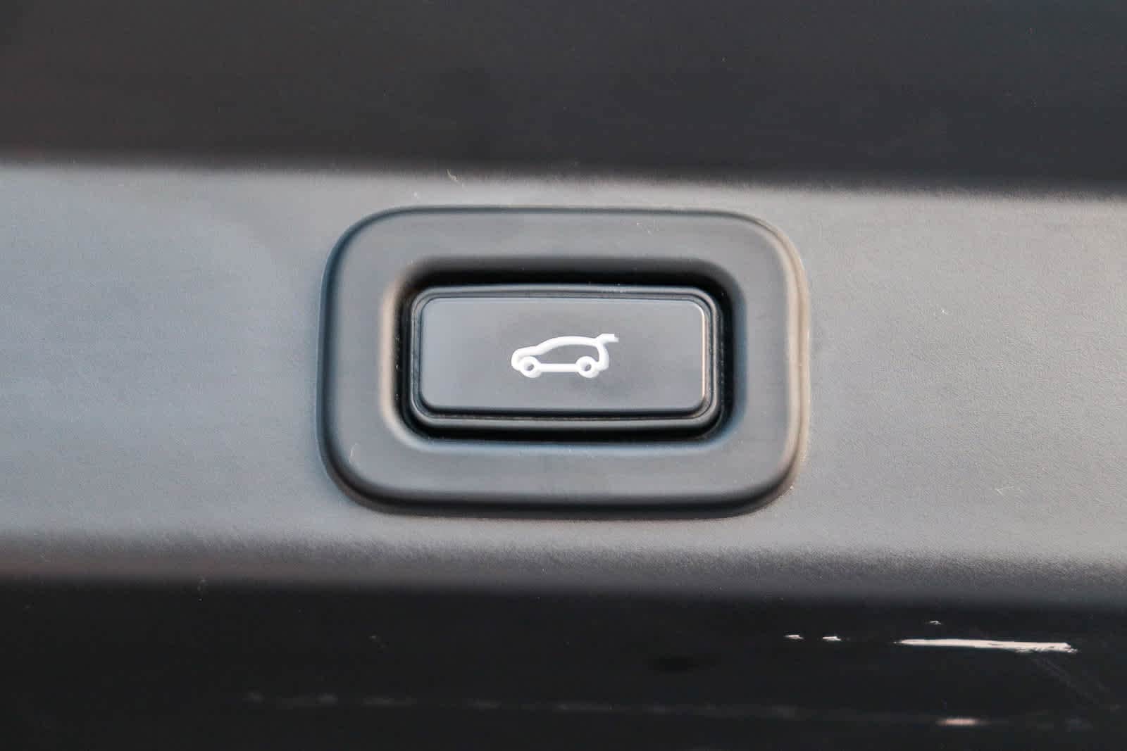 Thumbnail: 2023 Land Rover Range Rover Sport - 34