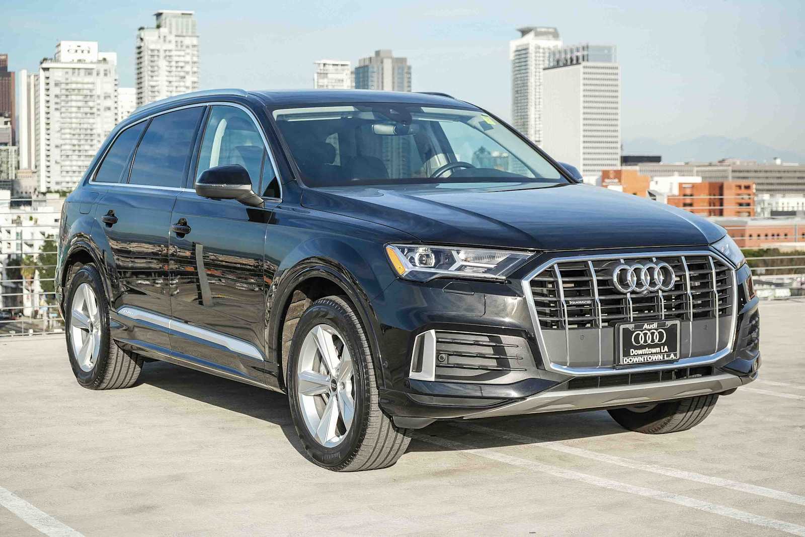 Thumbnail: 2022 Audi Q7 - 2