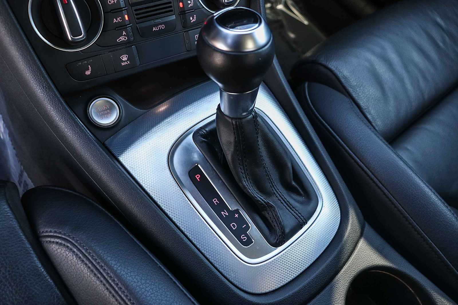 Thumbnail: 2018 Audi Q3 - 27