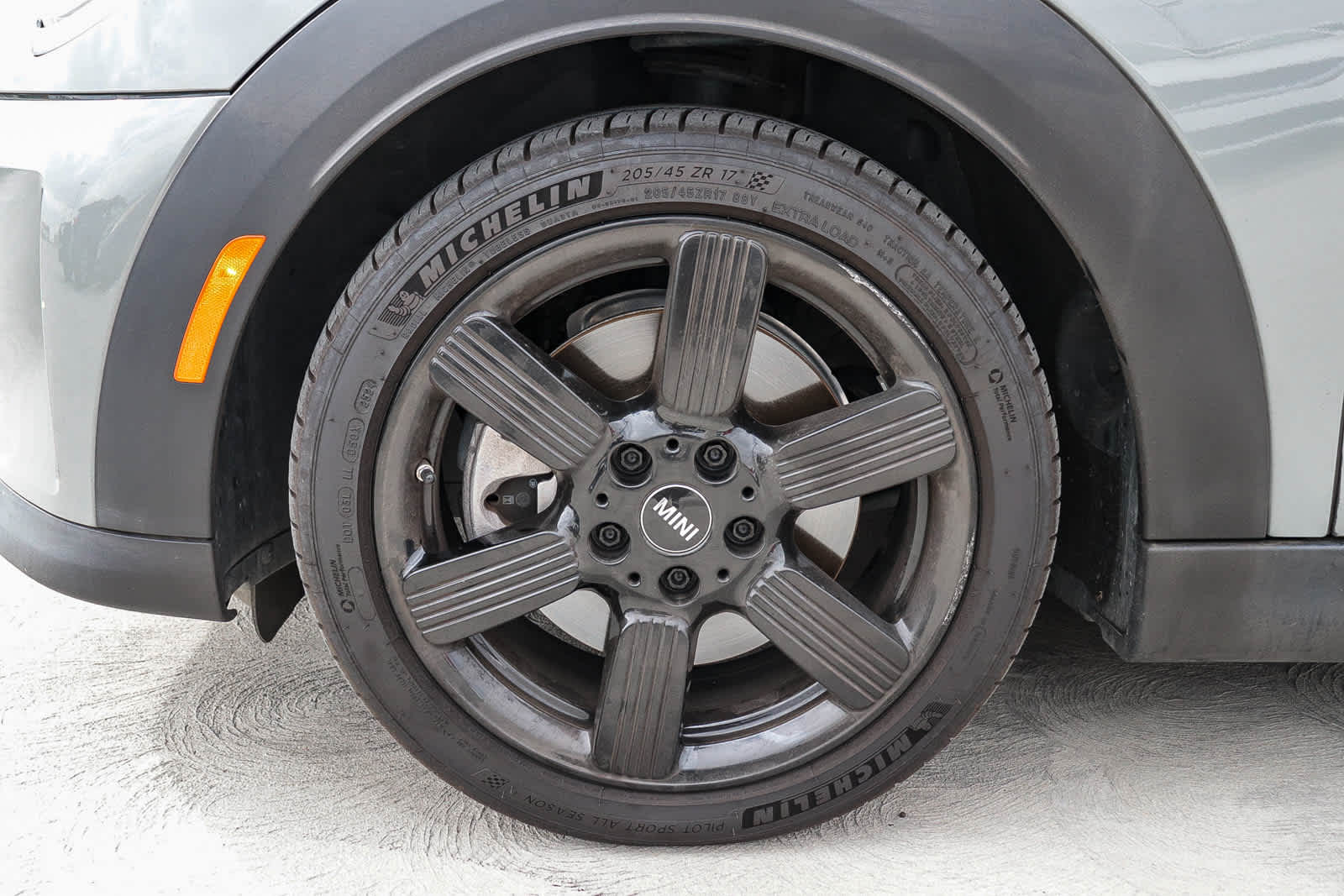 Thumbnail: 2023 MINI Cooper Hardtop - 13