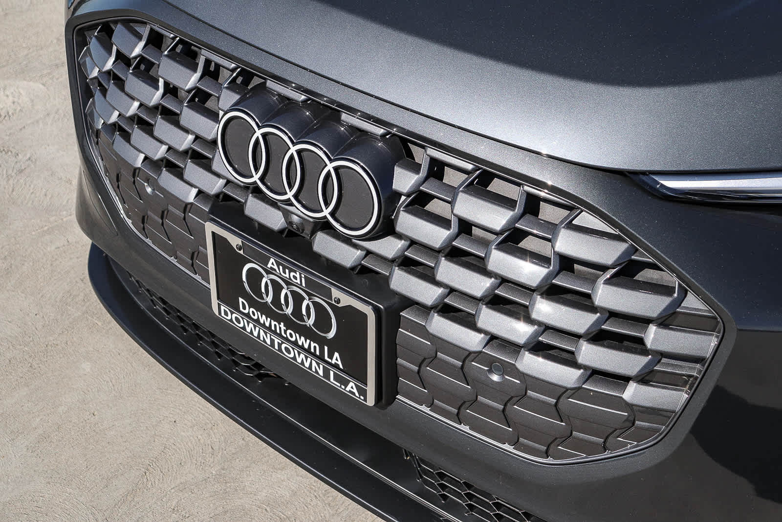 Thumbnail: 2025 Audi Q5 - 8