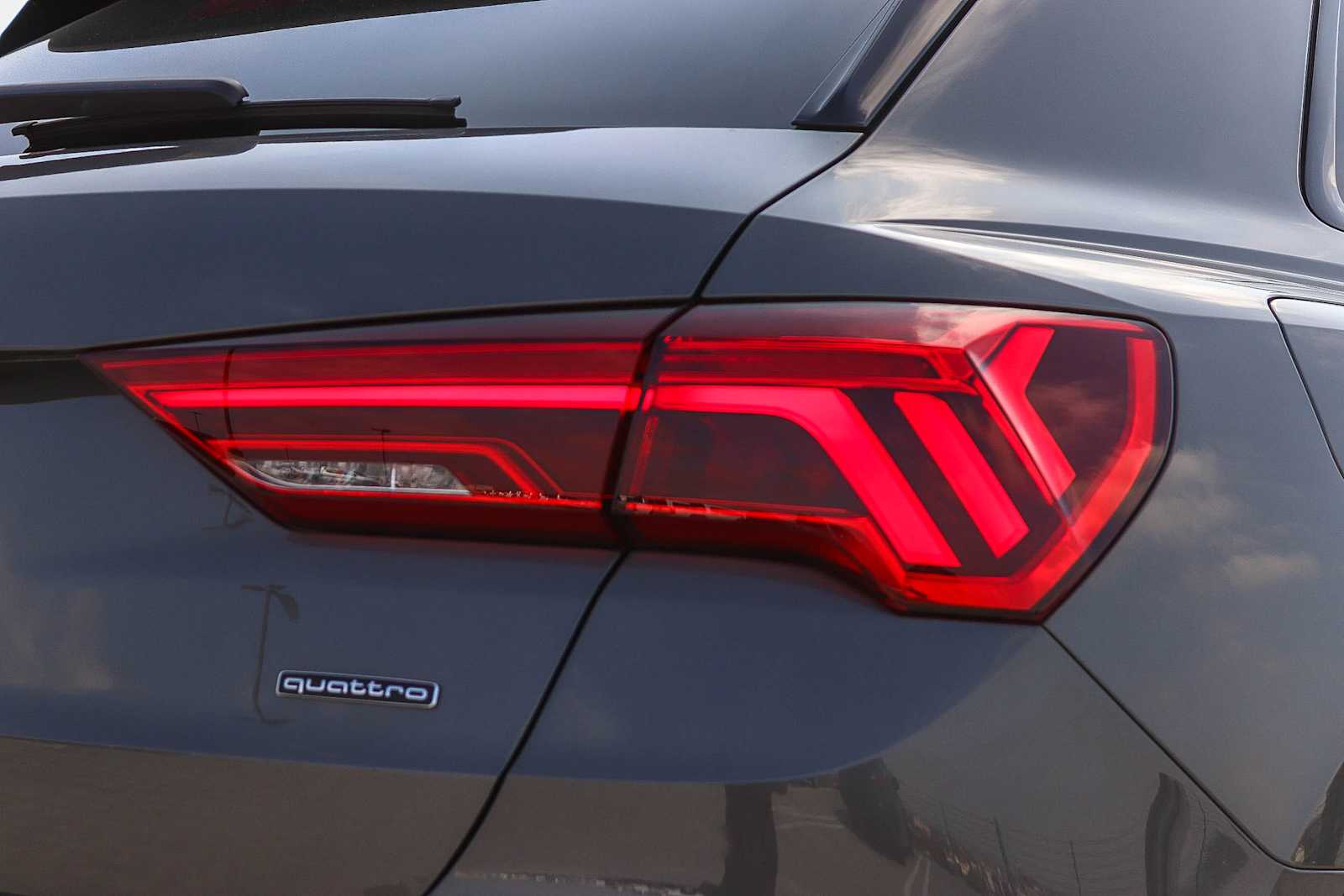 Thumbnail: 2023 Audi Q3 - 9