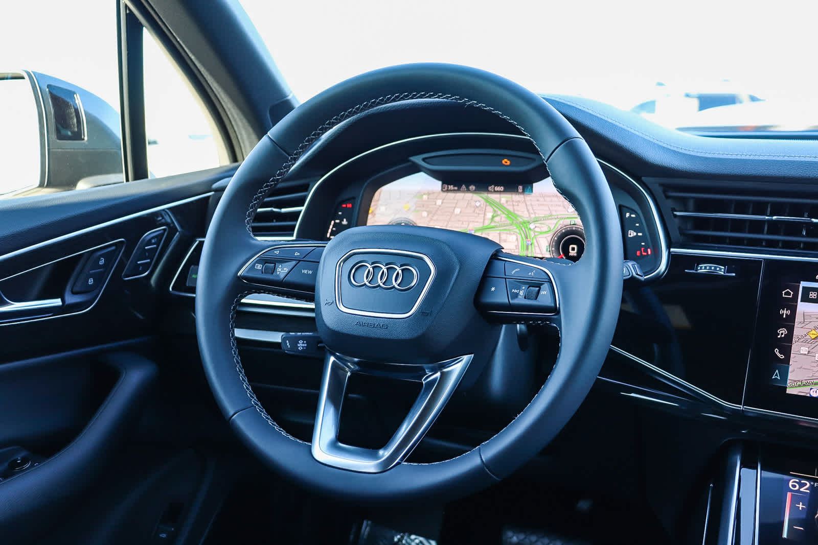 Thumbnail: 2026 Audi Q7 - 22