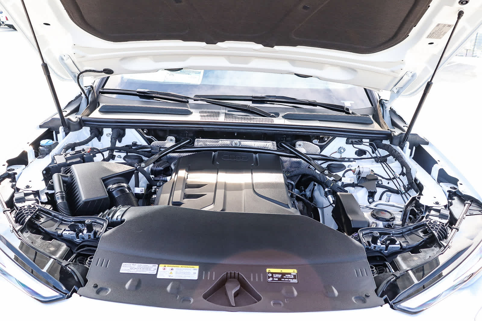 Thumbnail: 2025 Audi Q5 - 37