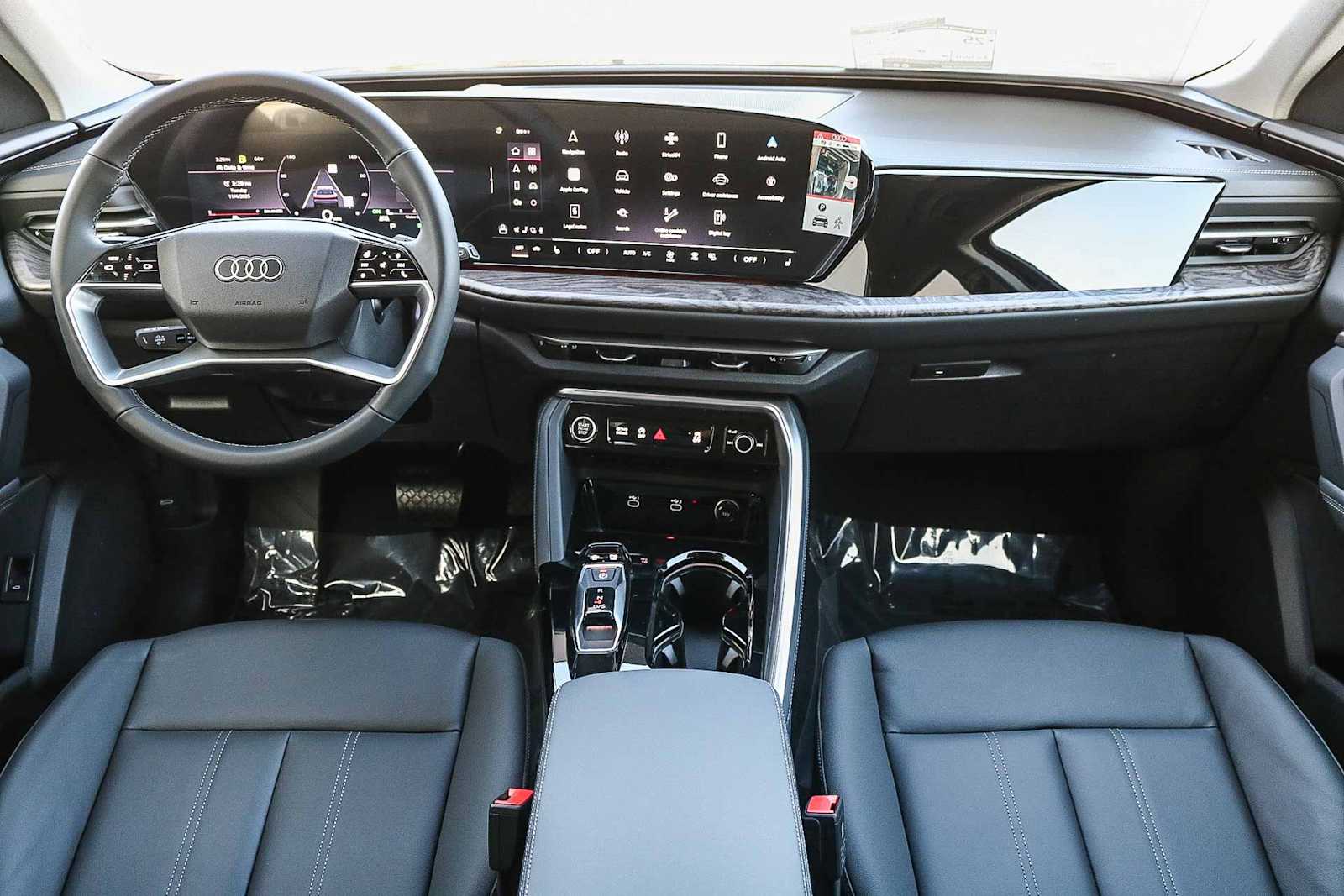 Thumbnail: 2025 Audi Q5 - 15