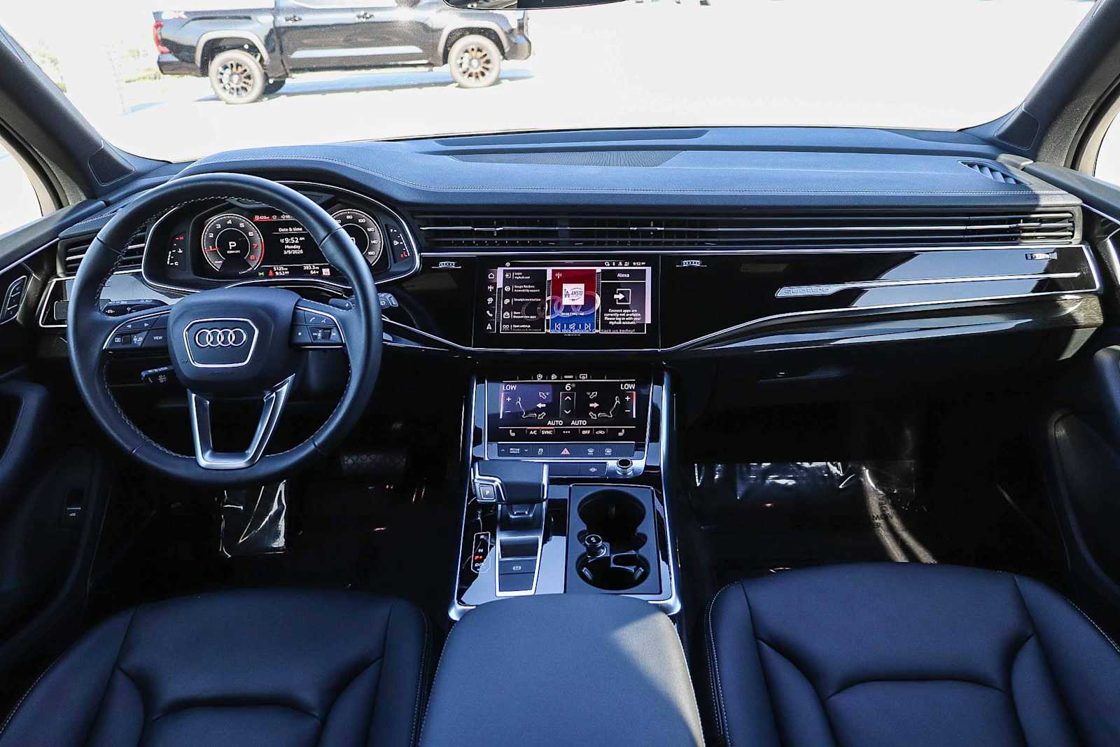 Thumbnail: 2025 Audi Q7 - 16