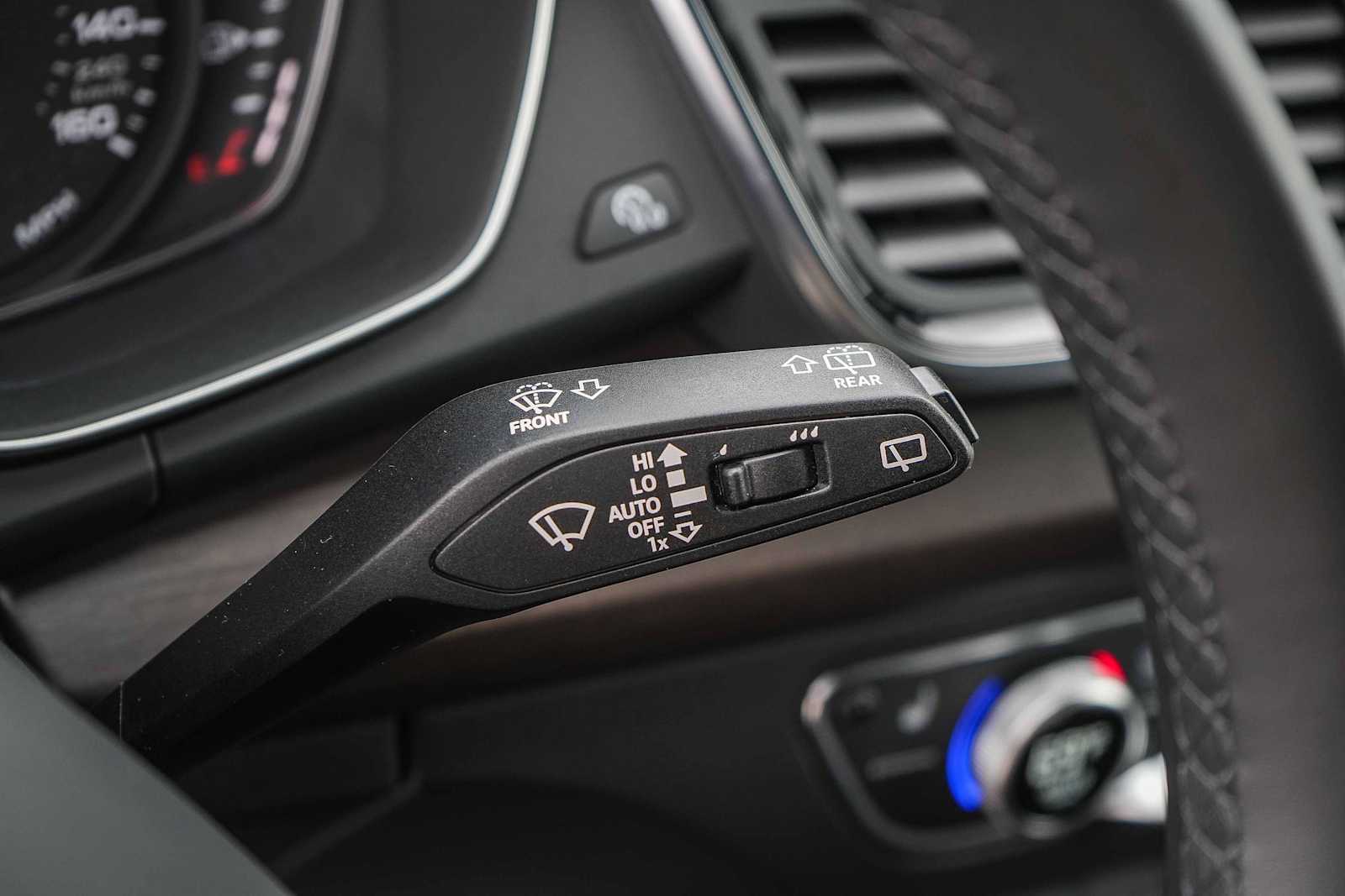 Thumbnail: 2023 Audi Q5 - 39