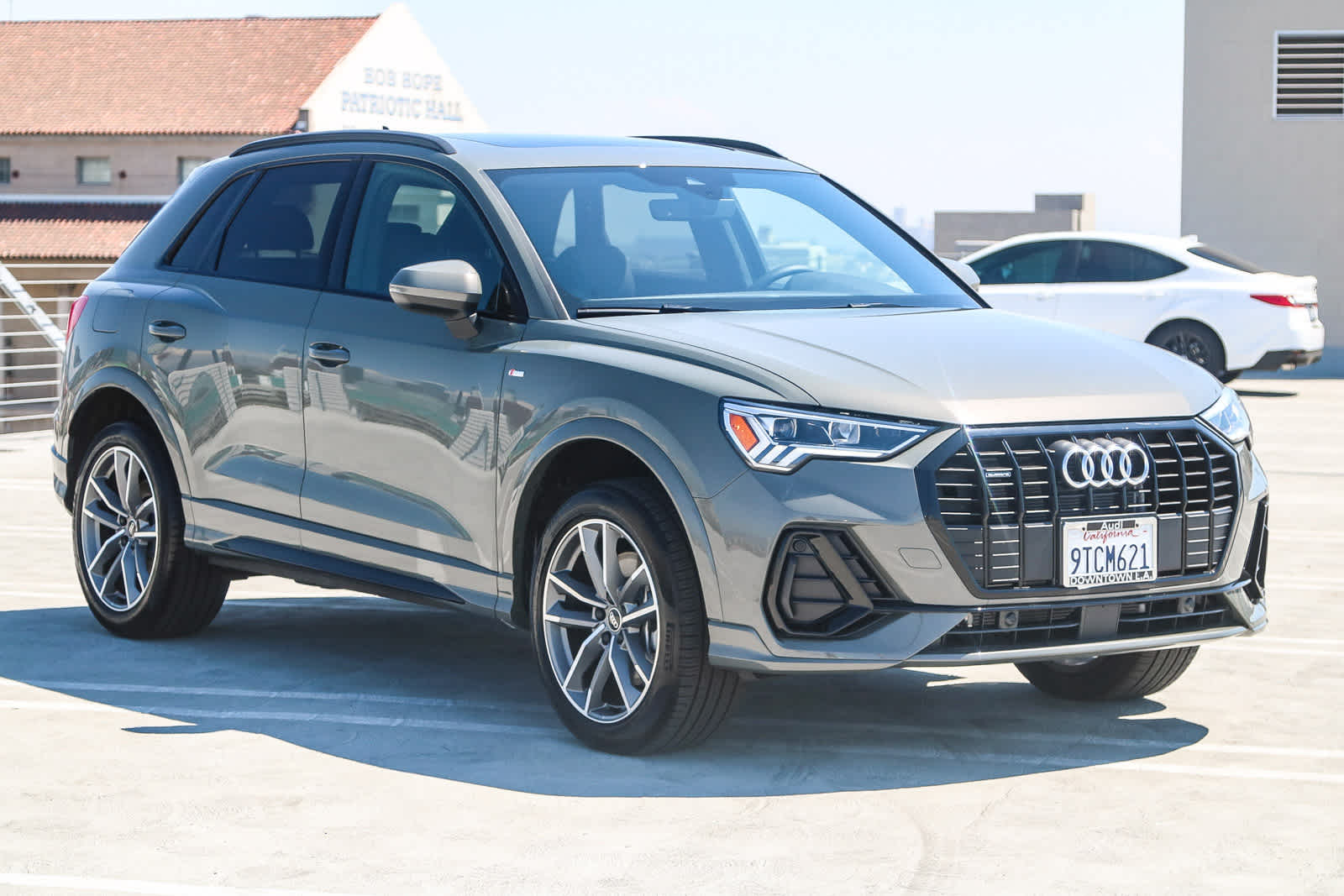 Thumbnail: 2025 Audi Q3 - 3