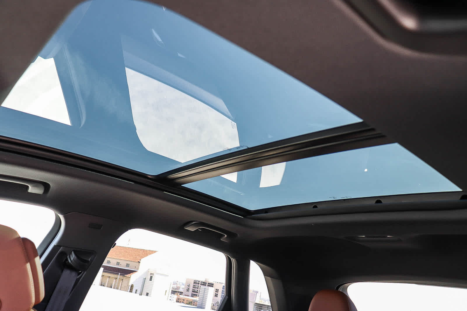 Thumbnail: 2025 Audi Q3 - 35