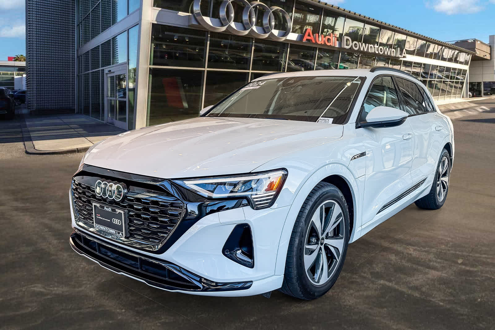 2024 Audi Q8 e-tron Premium -
                  Los Angeles, CA