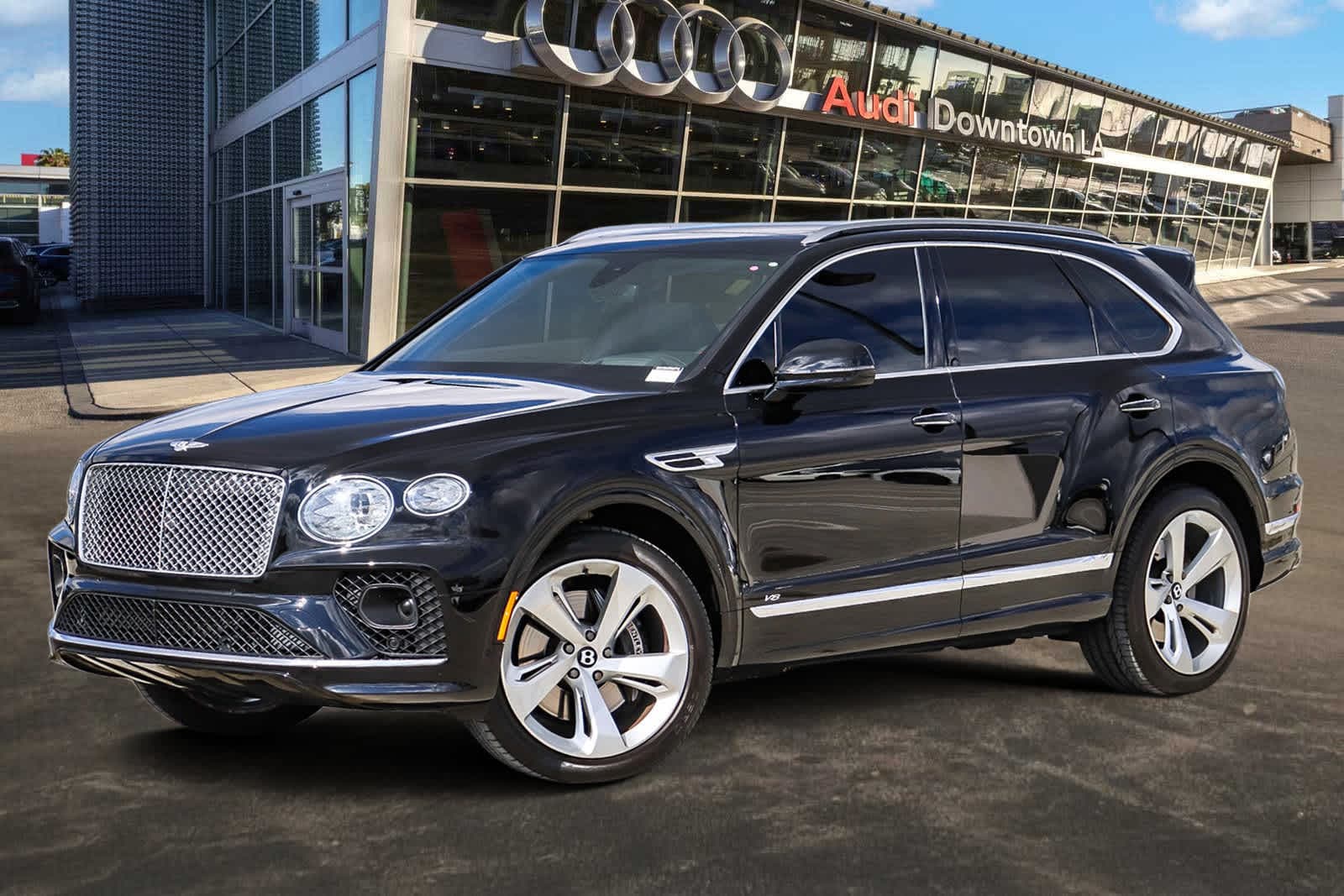 2021 Bentley Bentayga  -
                  Los Angeles, CA