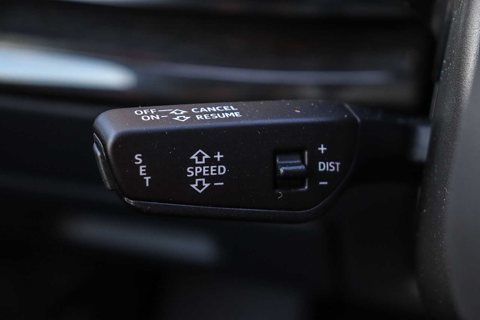 Thumbnail: 2026 Audi Q8 - 32