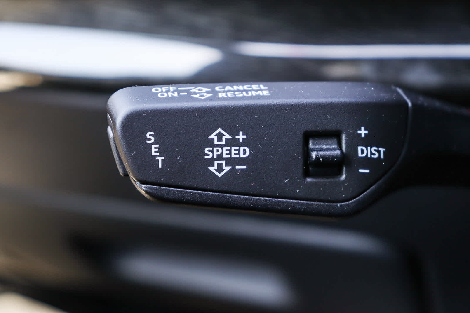 Thumbnail: 2026 Audi Q8 - 31