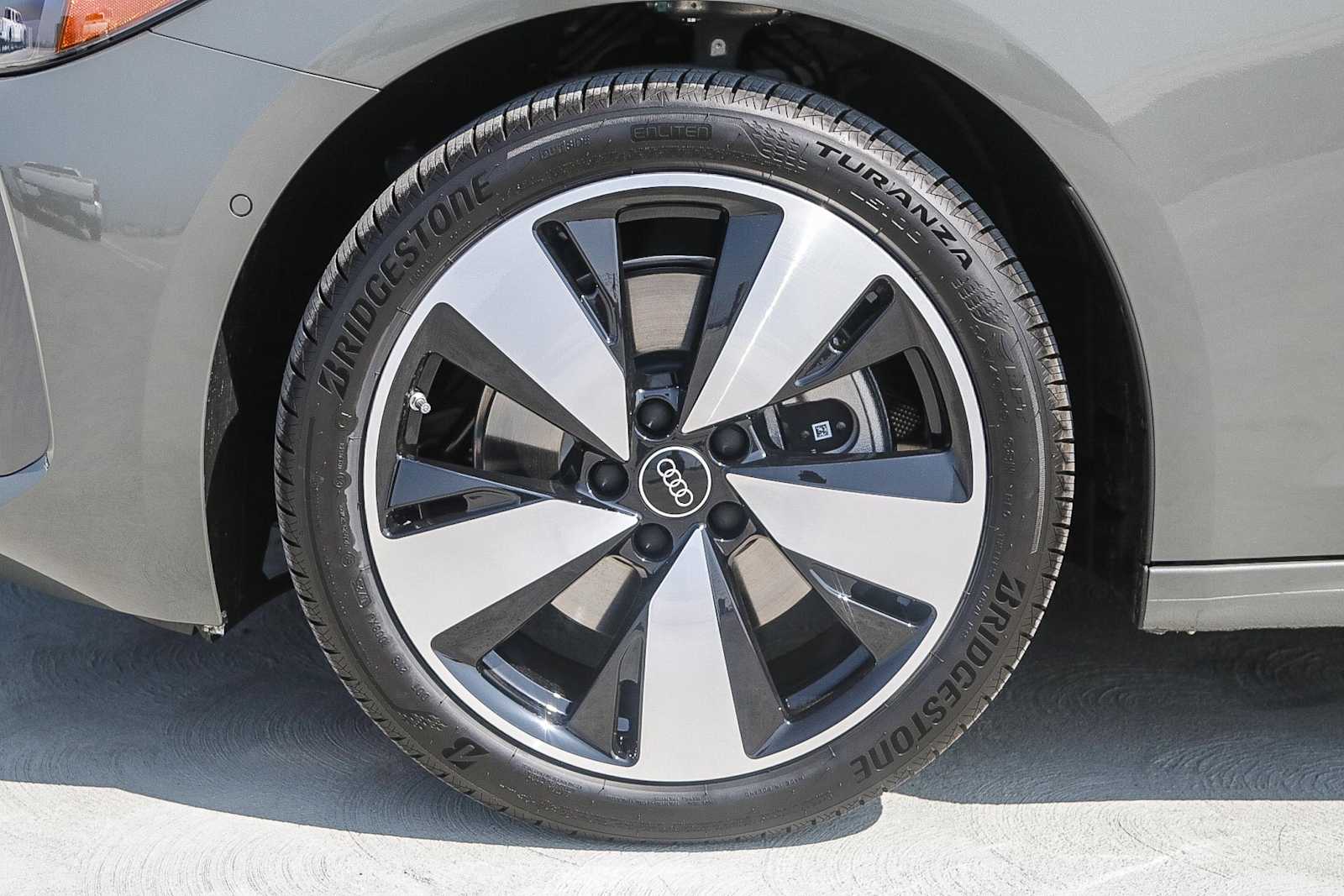 Thumbnail: 2025 Audi A5 - 11