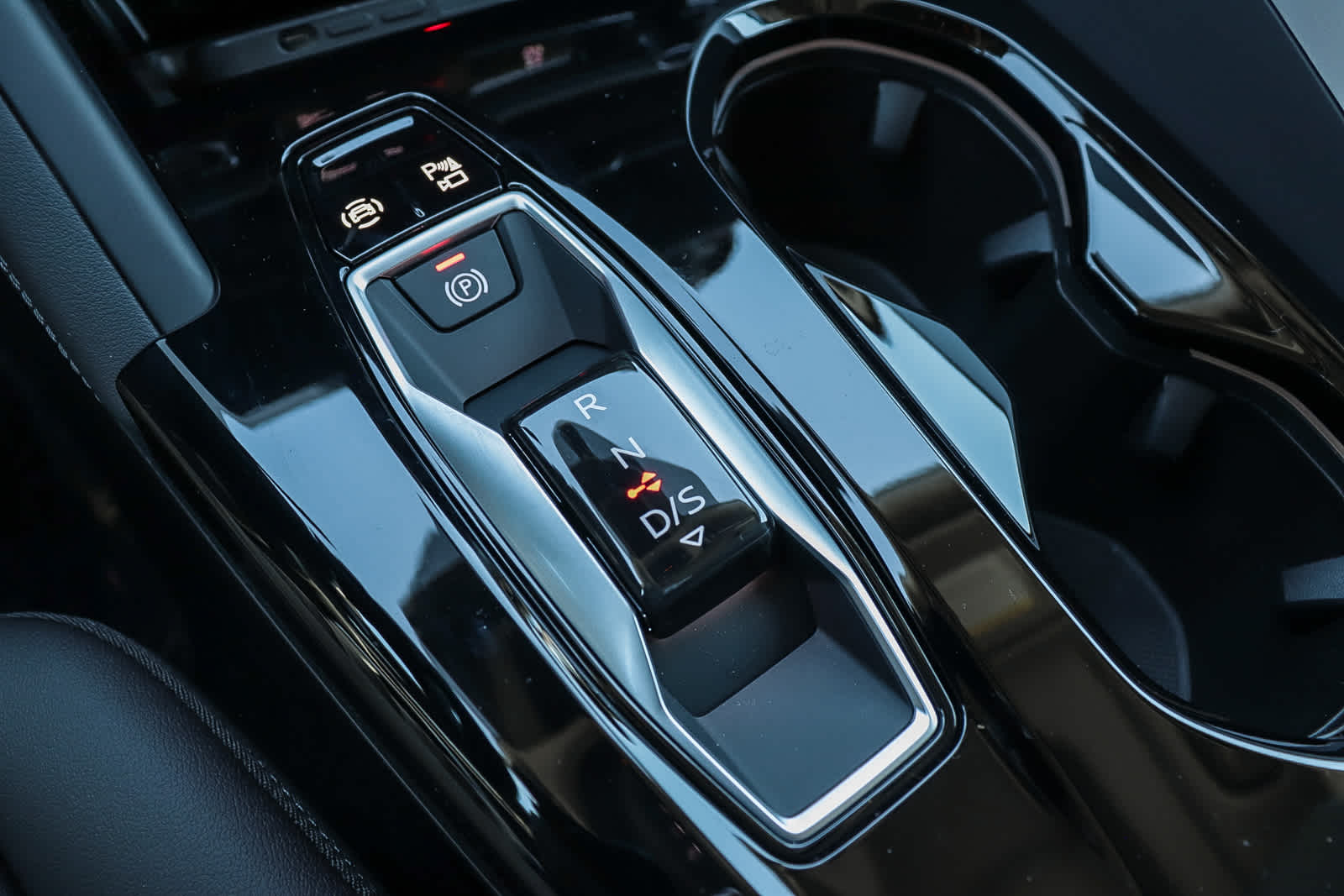 Thumbnail: 2025 Audi Q5 - 24