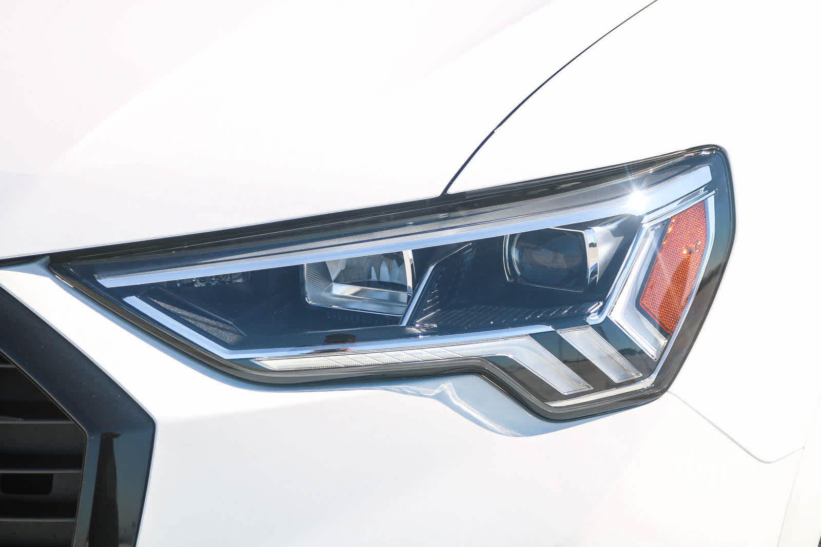 Thumbnail: 2025 Audi Q3 - 5