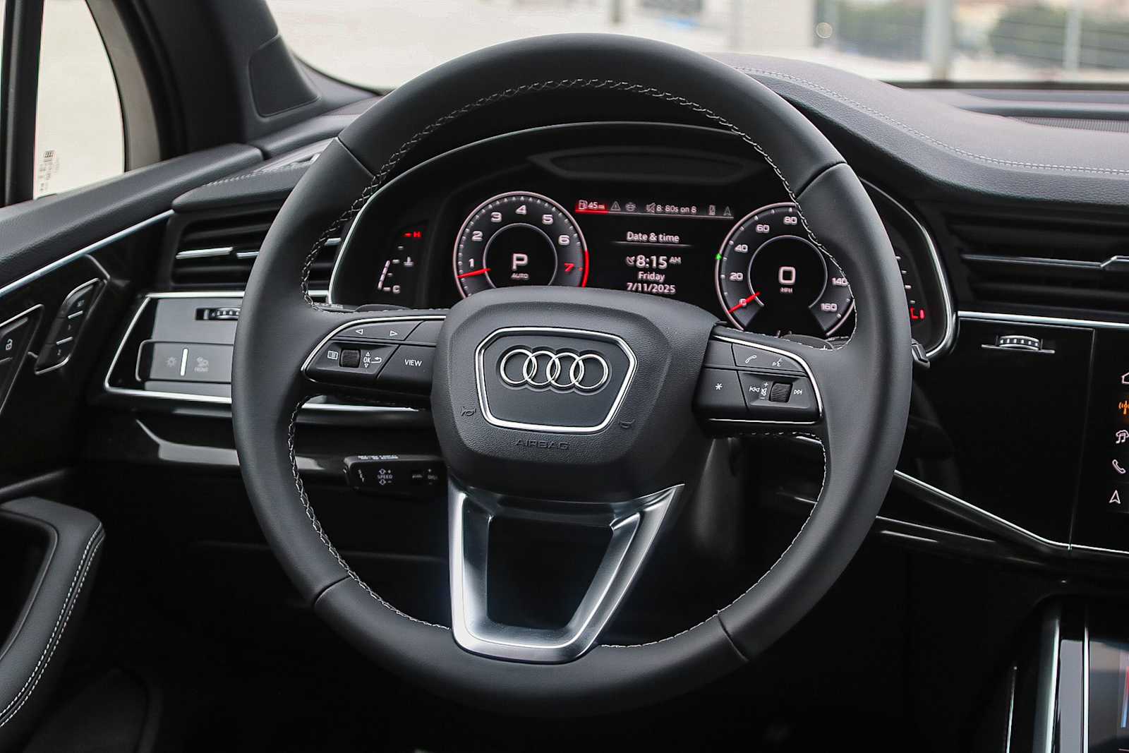 Thumbnail: 2025 Audi Q7 - 16