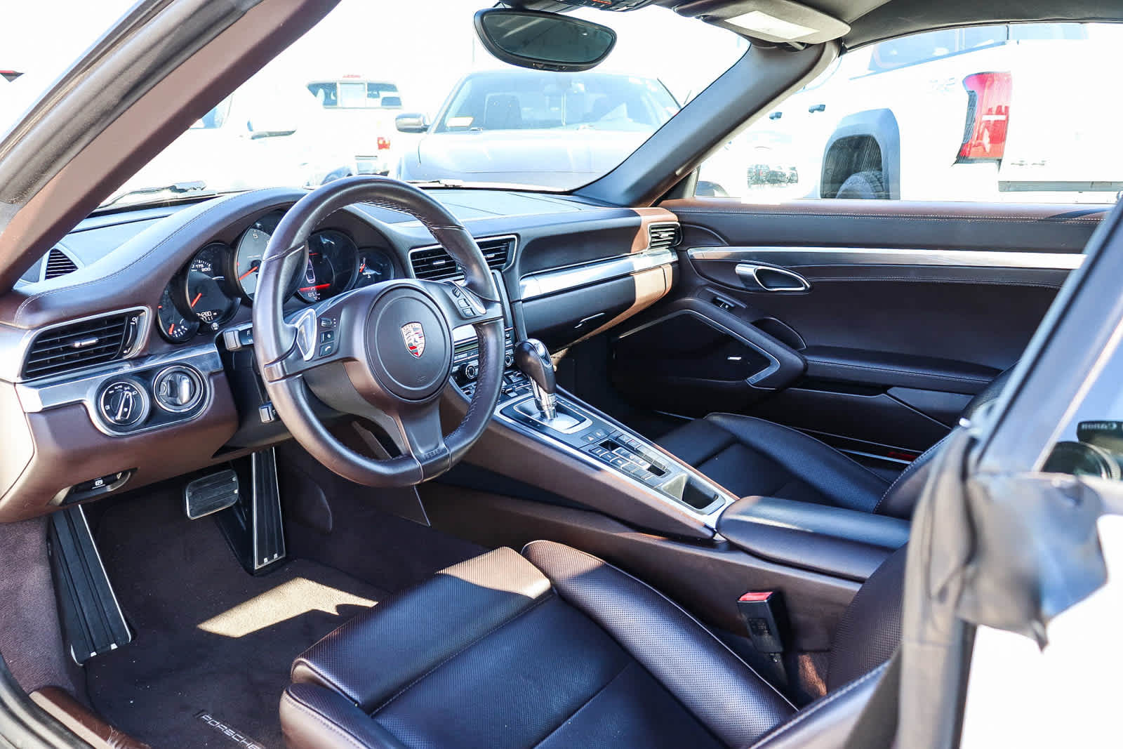 Thumbnail: 2014 Porsche 911 - 28