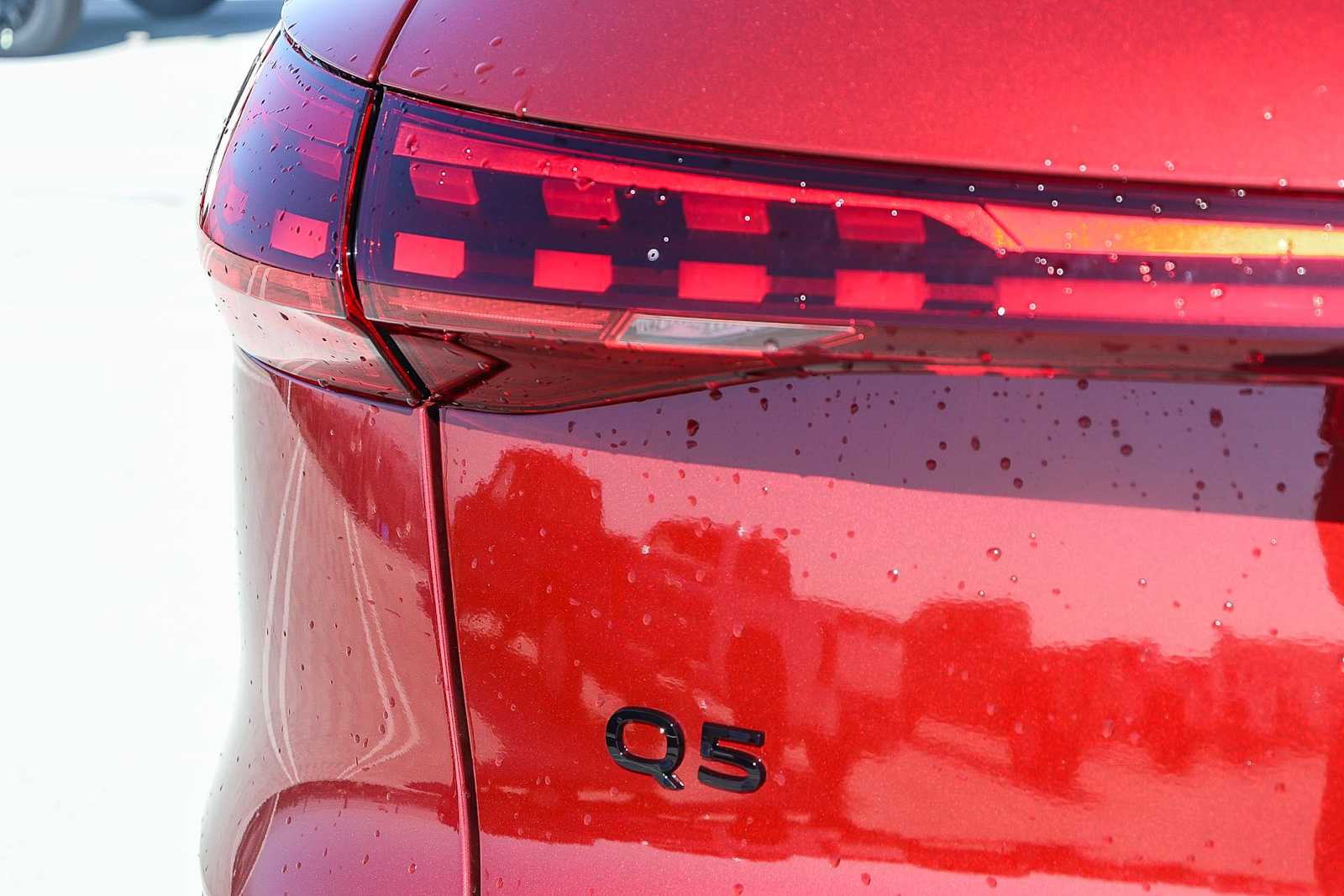 Thumbnail: 2025 Audi Q5 - 7