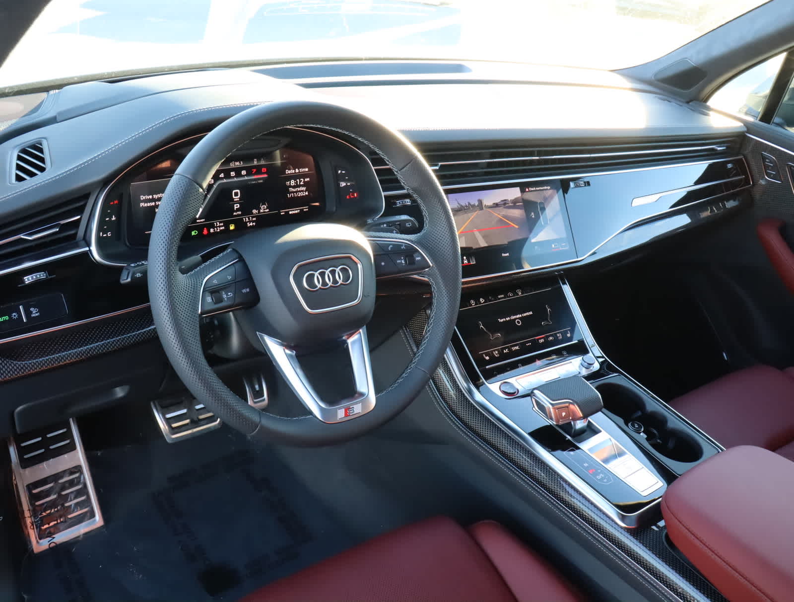 Thumbnail: 2024 Audi SQ7 - 16