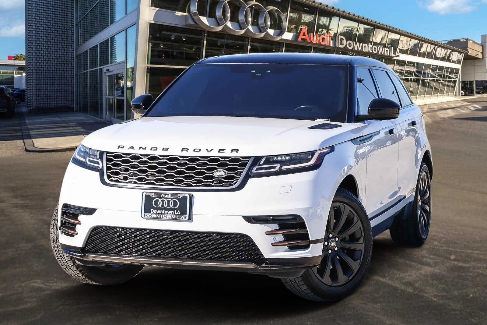 Thumbnail: 2020 Land Rover Range Rover Velar - 1