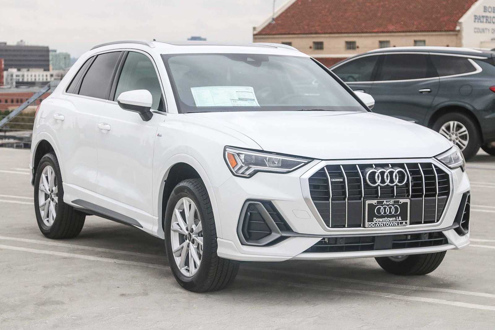 Thumbnail: 2025 Audi Q3 - 3