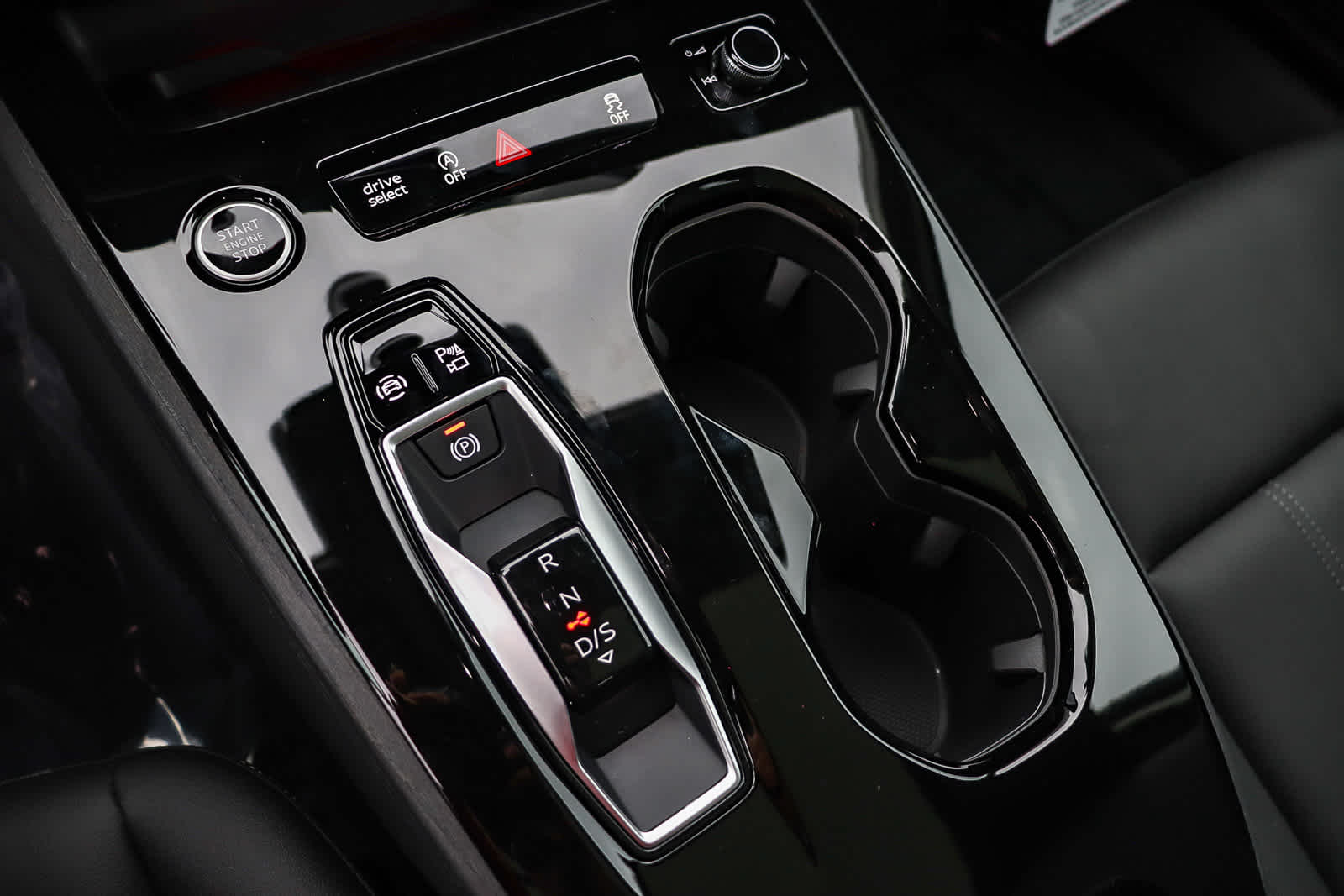 Thumbnail: 2025 Audi A5 - 23