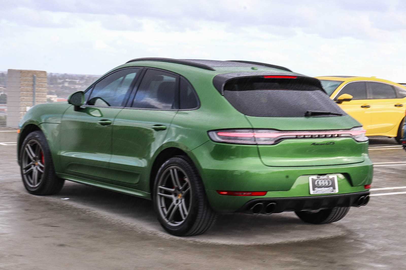 Thumbnail: 2021 Porsche Macan - 6