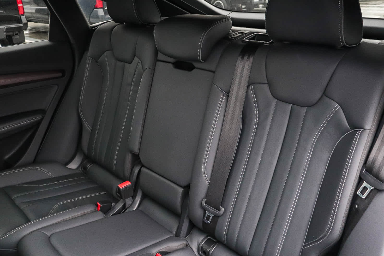 Thumbnail: 2022 Audi Q5 - 25