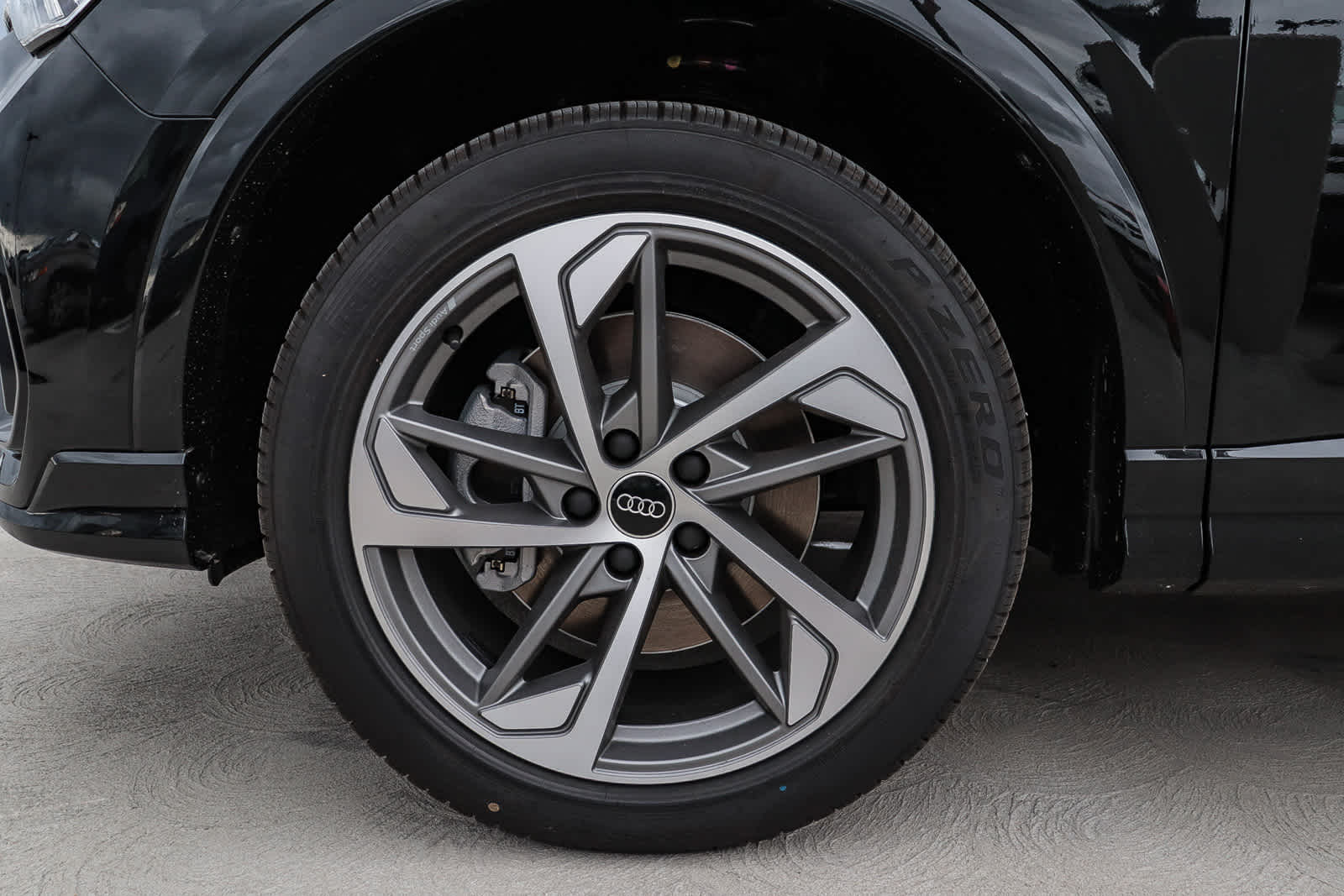 Thumbnail: 2025 Audi Q3 - 14