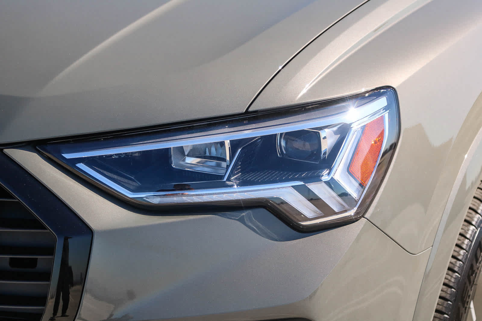 Thumbnail: 2025 Audi Q3 - 5