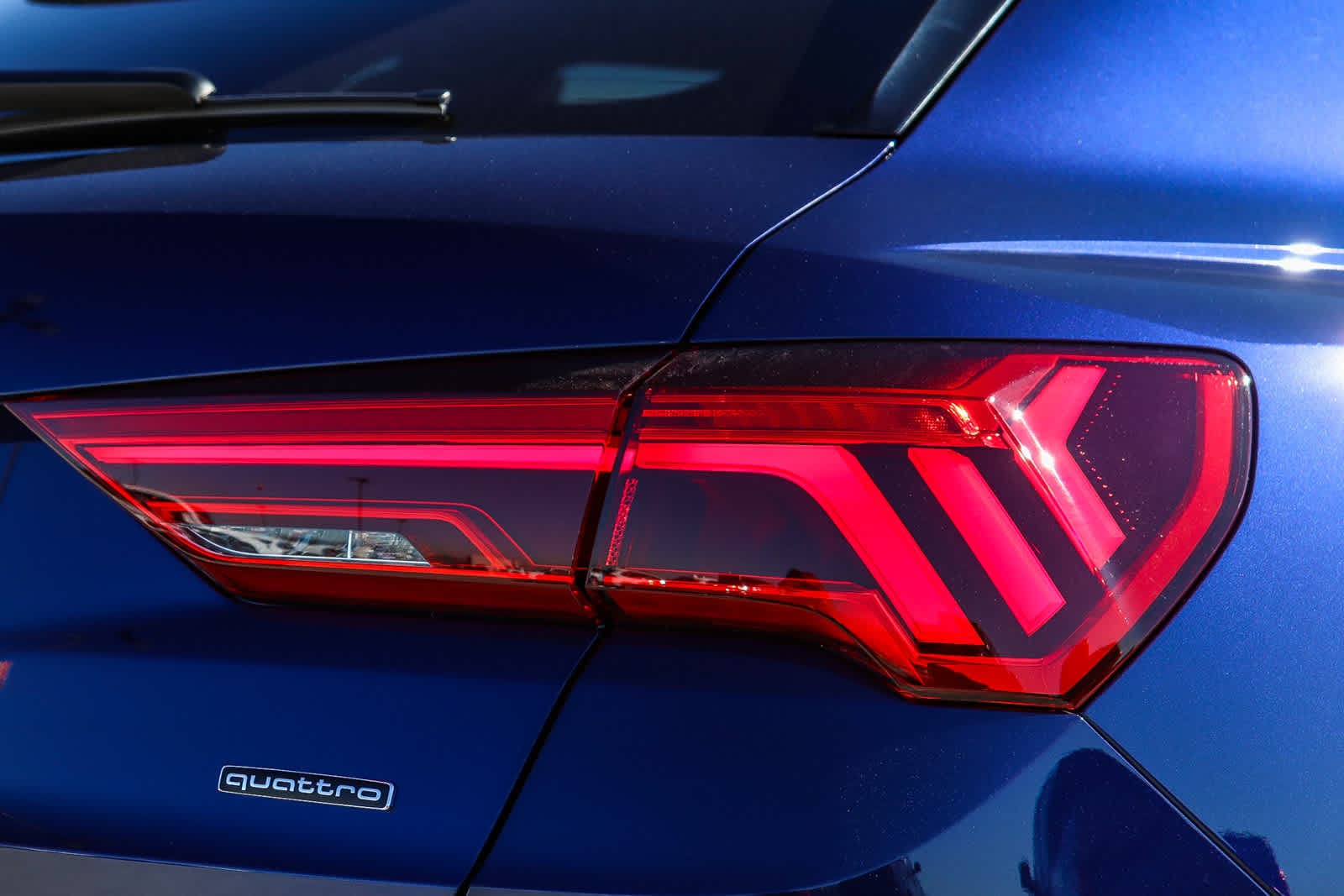 Thumbnail: 2025 Audi Q3 - 10