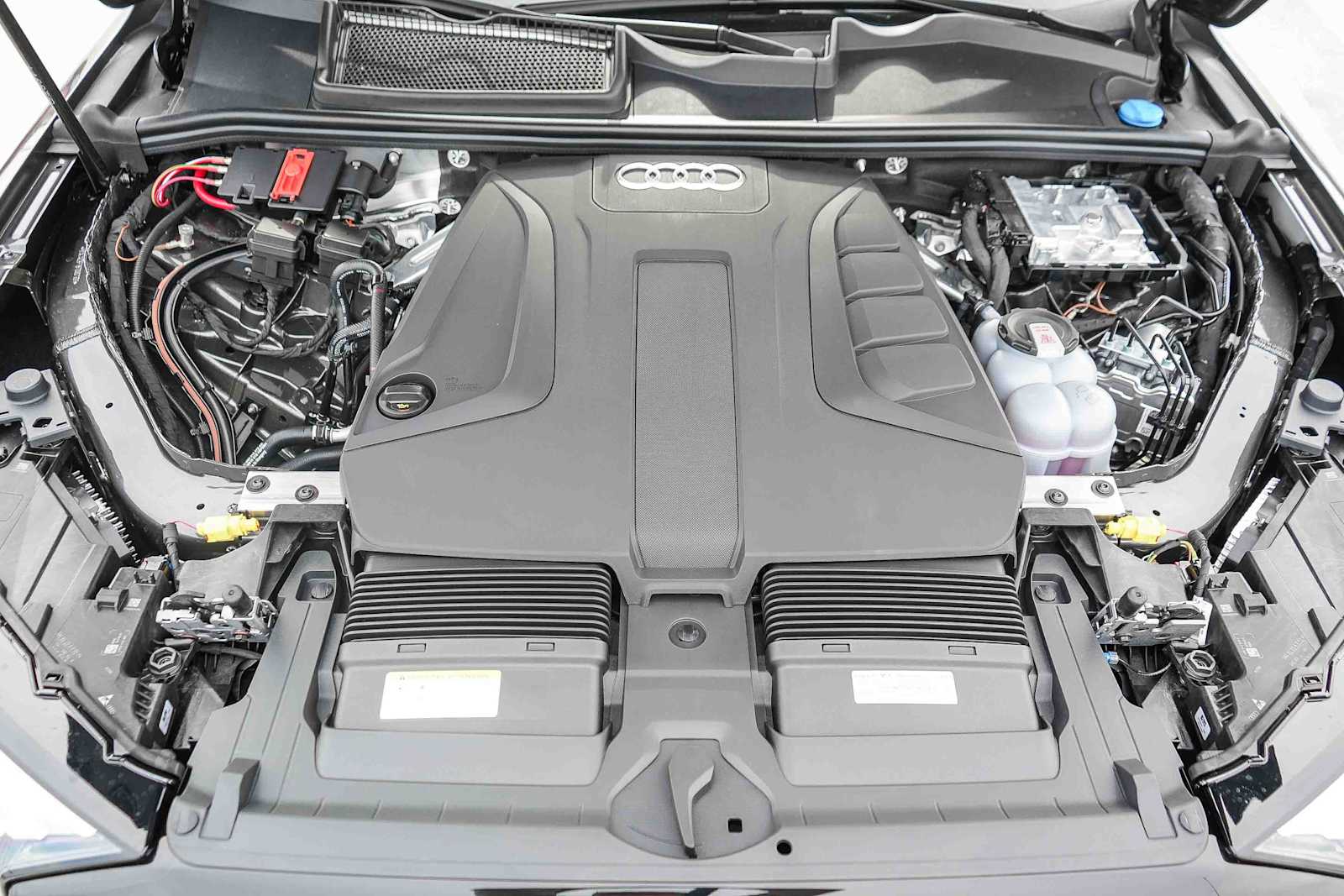 Thumbnail: 2026 Audi Q7 - 41