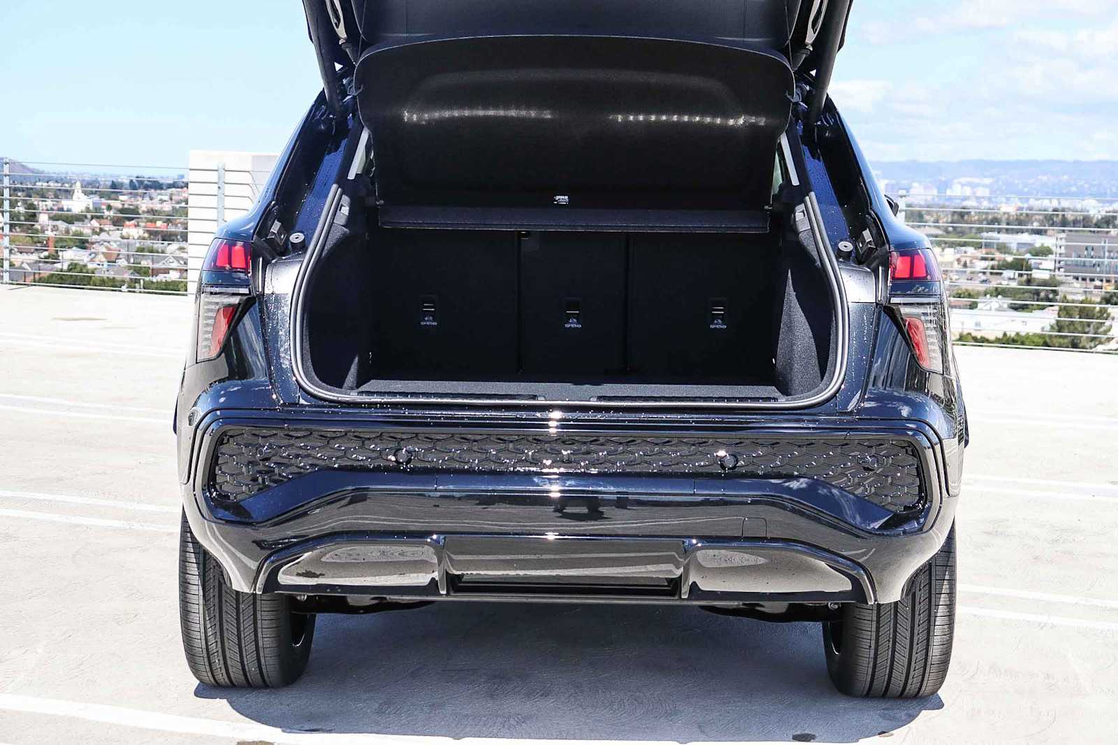 Thumbnail: 2026 Audi Q3 - 34