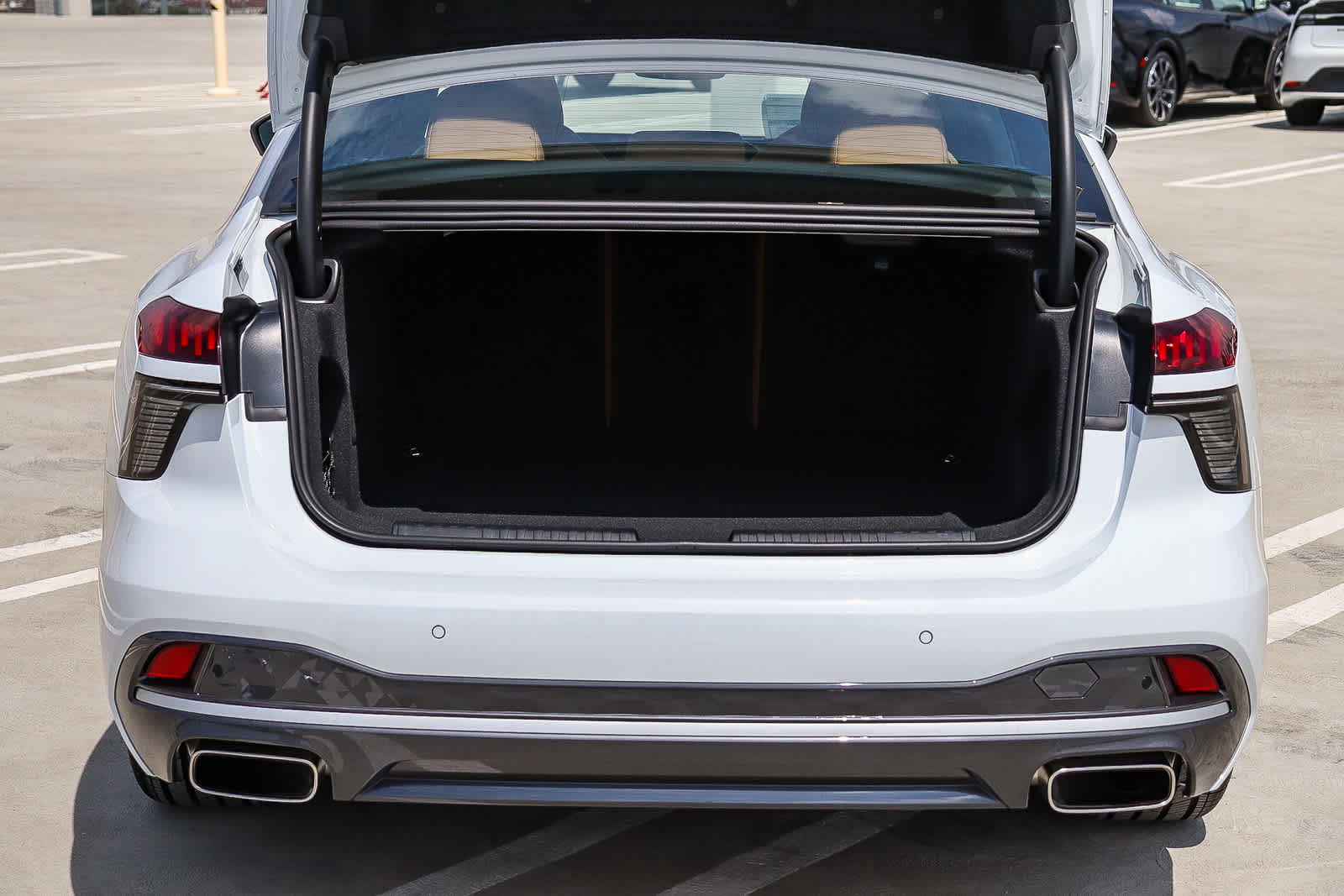 Thumbnail: 2026 Audi A6 - 36