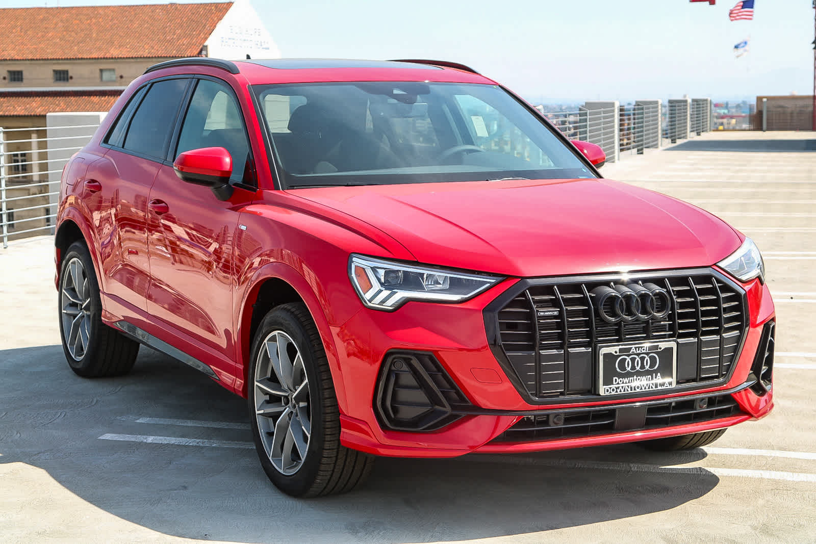 Thumbnail: 2025 Audi Q3 - 3