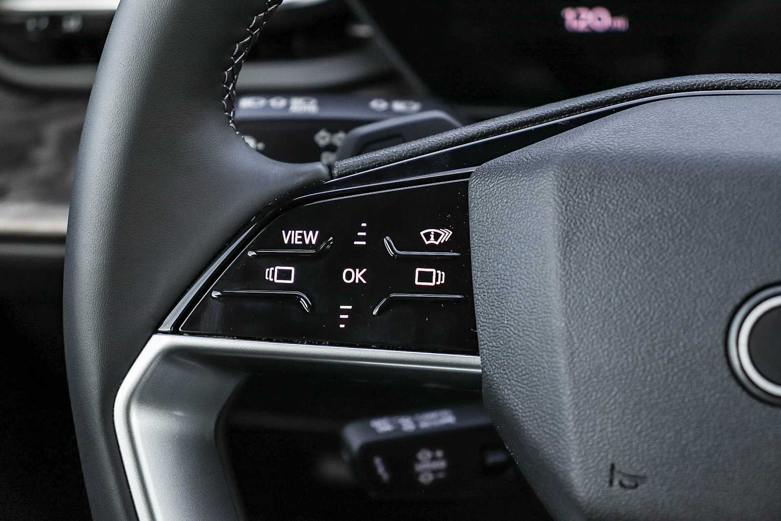 Thumbnail: 2025 Audi Q5 - 18