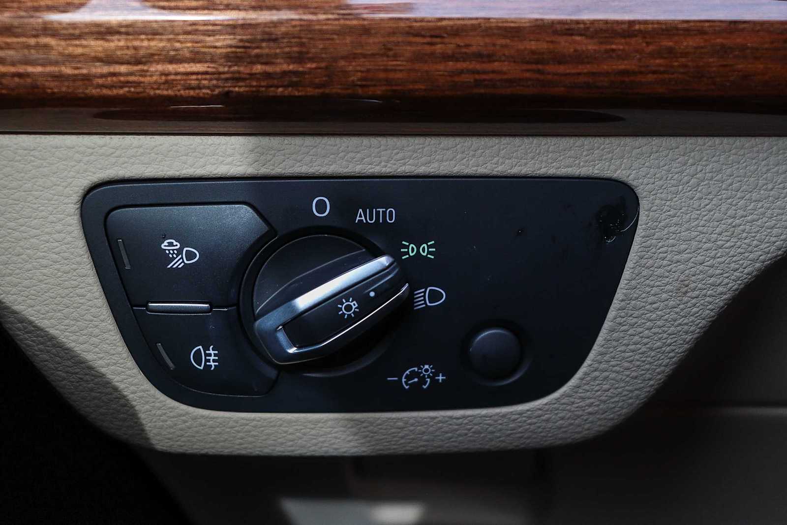 Thumbnail: 2022 Audi Q5 - 31