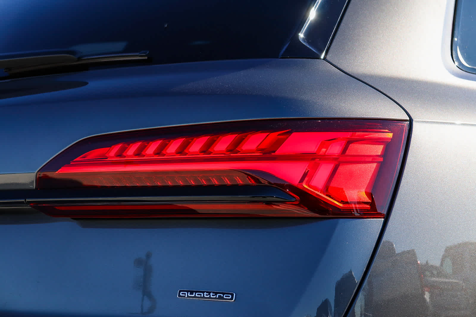 Thumbnail: 2026 Audi Q7 - 10