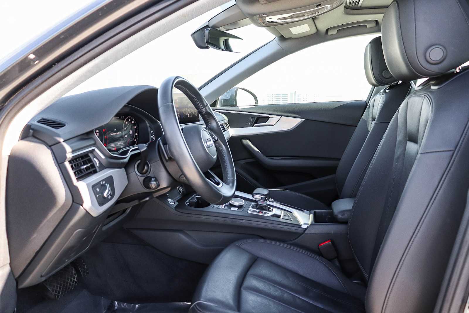 Thumbnail: 2018 Audi A4 - 24