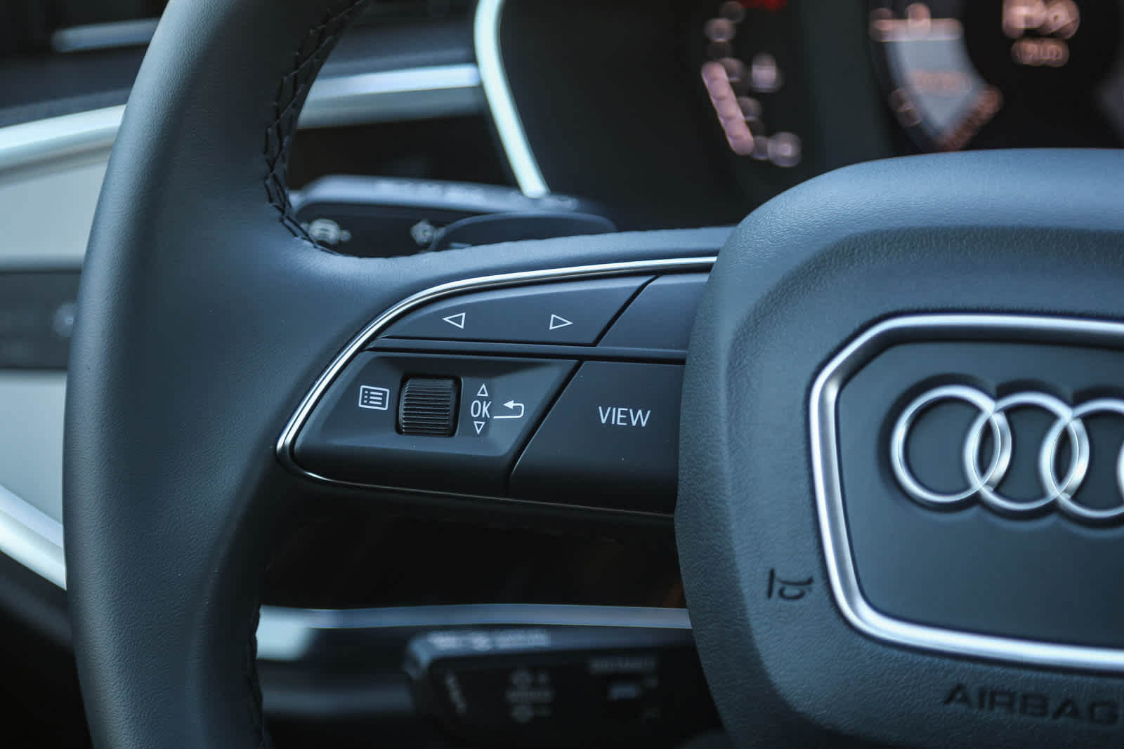Thumbnail: 2025 Audi Q3 - 22