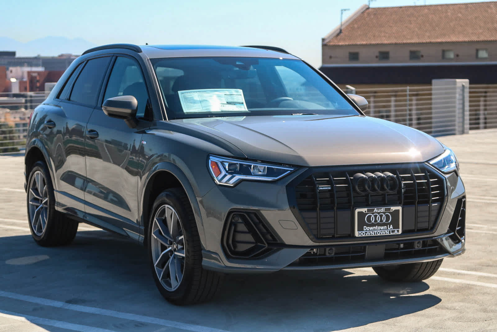 Thumbnail: 2025 Audi Q3 - 3