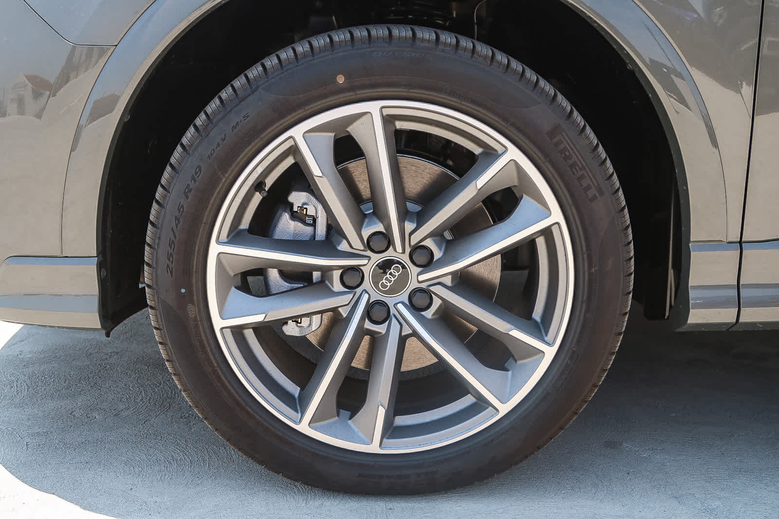 Thumbnail: 2025 Audi Q3 - 11