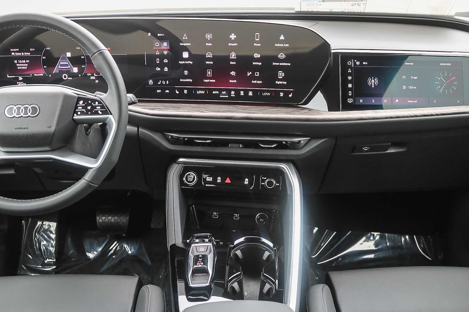 Thumbnail: 2025 Audi Q5 - 13