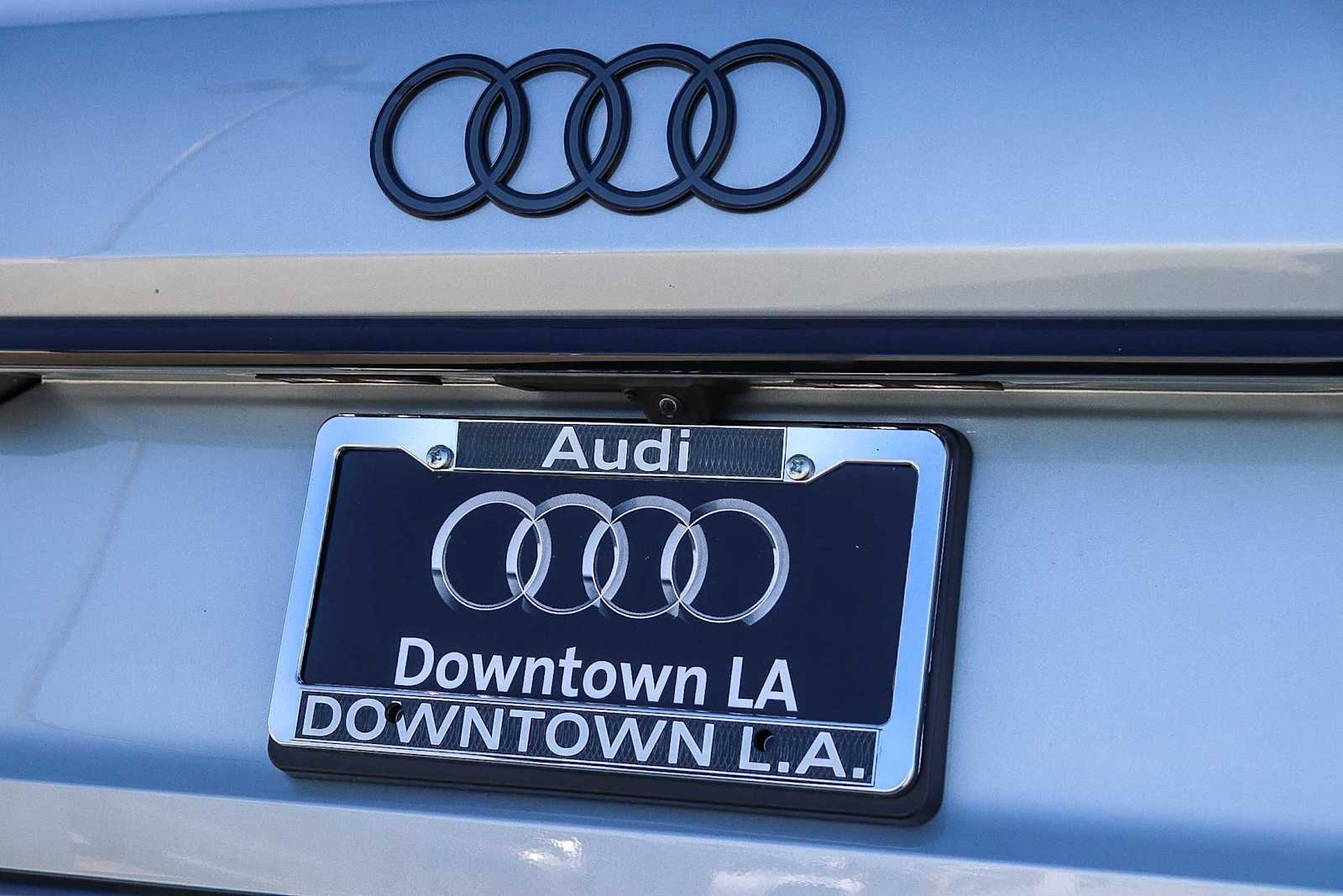 Thumbnail: 2025 Audi Q7 - 11